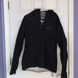 Men’s XL Patagonia rain jacket